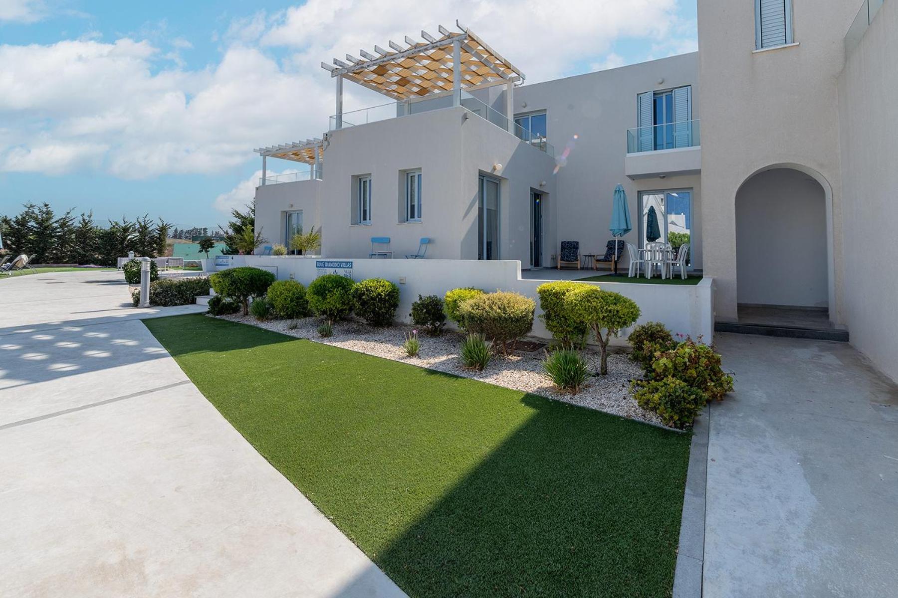 Blue Diamond Beach Villas Paphos Kültér fotó