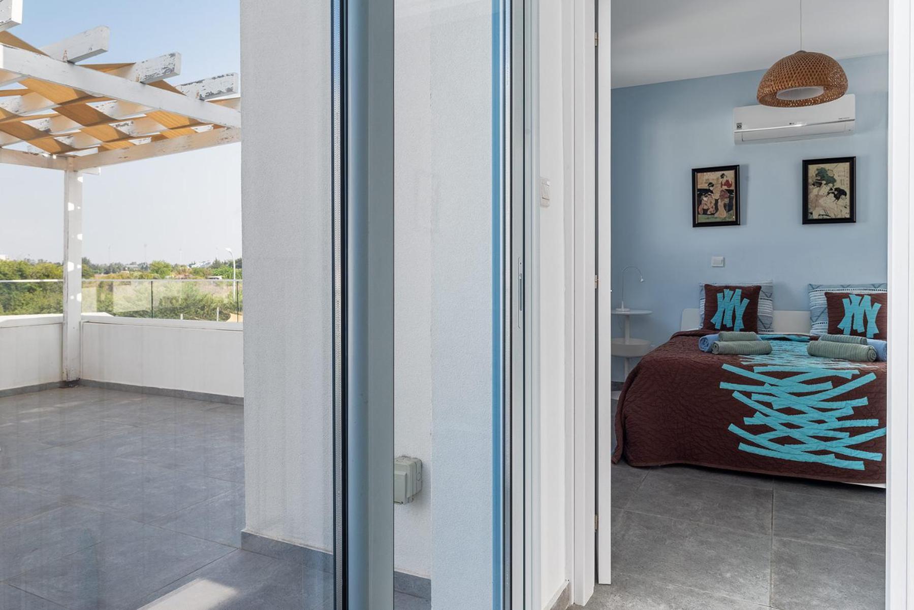 Blue Diamond Beach Villas Paphos Kültér fotó