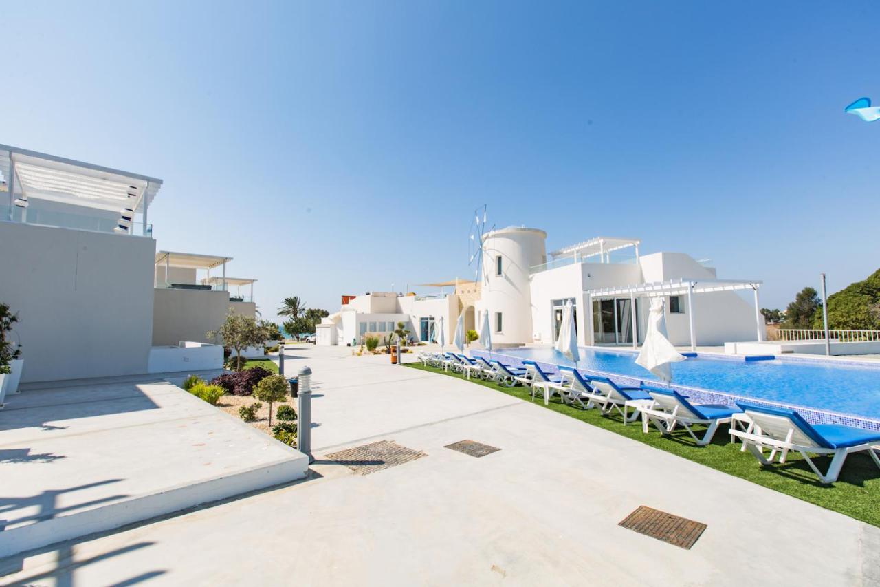 Blue Diamond Beach Villas Paphos Kültér fotó