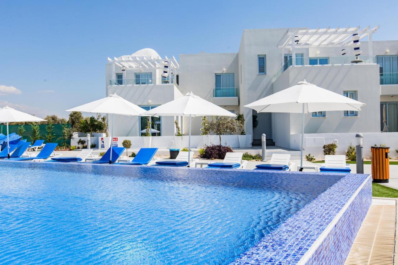 Blue Diamond Beach Villas Paphos Kültér fotó